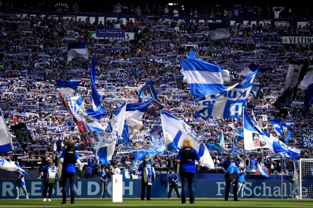 FC Schalke 04: Offizielle Ankündigung – Großer Deal begeistert Fans