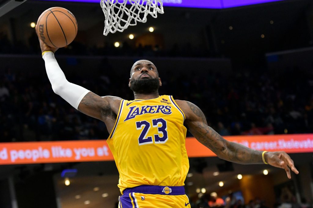 Congratulations: Lakers Standout LeBron James Signs $23 Million Deal as Apple Ambassador