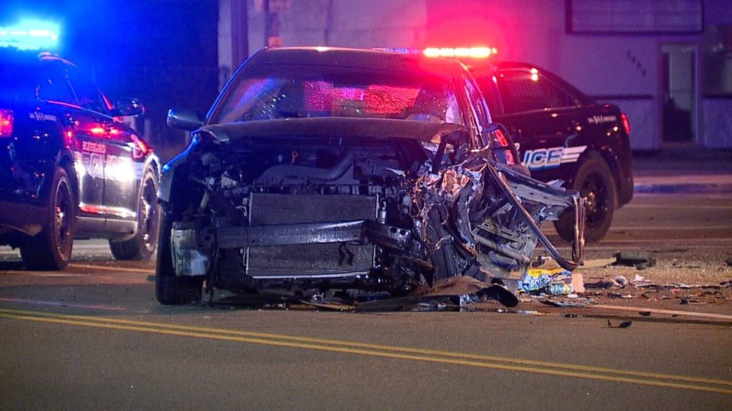 Sadly Report: Cleveland Indians Coach Stephen Vogt Involved in Devastating Car Accident; Narrowly Escapes Death
