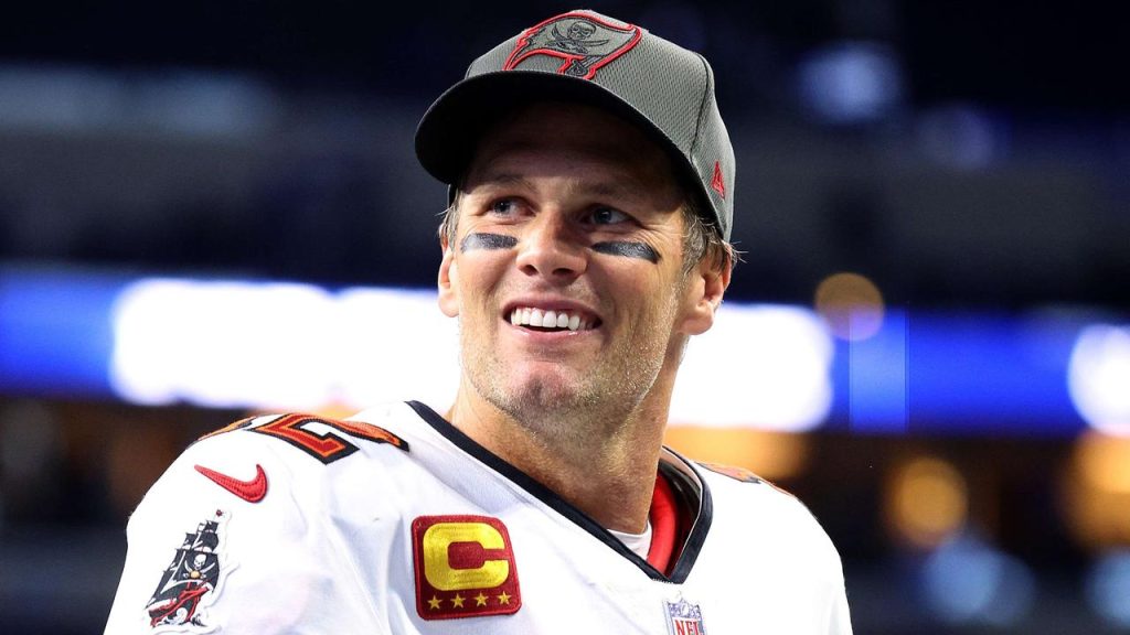 NFL Breaking: Iconic Quarterback Tom Brady Signs Record-Breaking $400 Million Broadcasting Deal