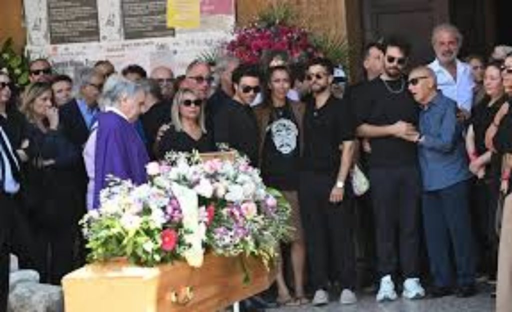 “Triste Notizia: Gianluca Ginoble Annuncia Ufficialmente la Morte di un Membro della Band Che È Deceduto…..