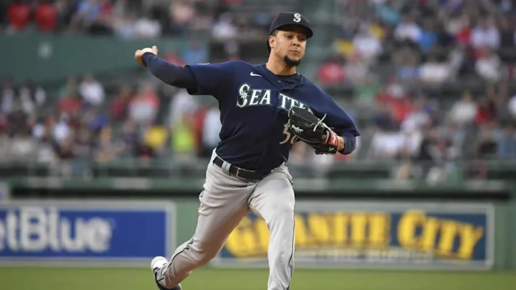 Trade News: Boston Red Sox Snatch Pitcher Luis Castillo from Cincinnati Reds in Blockbuster $45 Million Deal