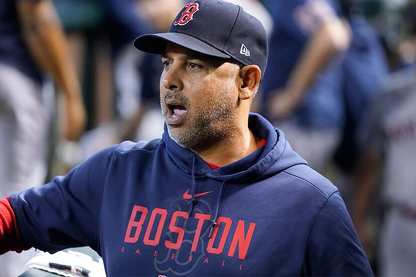 Alex Cora en acción: los Red Sox suspenden a cuatro jugadores veteranos tras derrota 1-5 ante los Mets