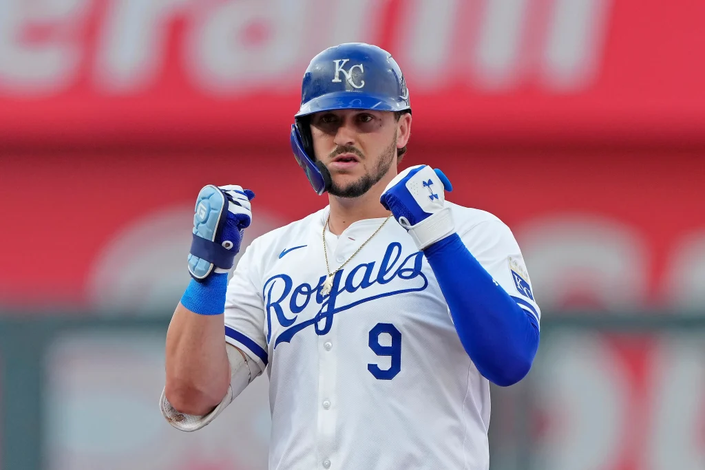 Heartbreaking News: Vinnie Pasquantino Says Goodbye to Kansas City Royals After Huge Offer
