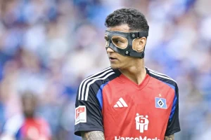 Es ist jetzt offensichtlich: Herzschmerz, da Davie Selke vor dem Abschied vom Hamburger SV zu einem Champions-League-Klub steht