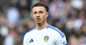 Eilmeldung: Ethan Ampadu, erfahrener Verteidiger von Leeds United, wechselt zum 1. FC Nürnberg
