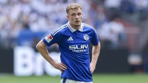 Zu traurig, um Lebewohl zu sagen: Derry Murkin verabschiedet sich von Schalke 04 und wechselt zu Champions-League-Klub