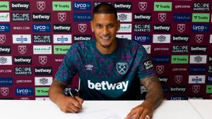 Gerüchte, brandaktuell: Borussia Dortmund nimmt Transfergespräche mit West Hams Star-Torwart Alphonse Areola auf