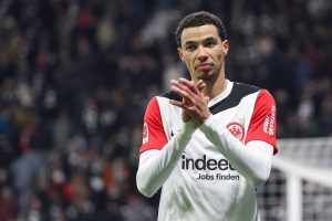 Großer Transferbahnsinn: RB Leipzig nimmt Gespräche mit Eintracht Frankfurt über Hugo Ekitiké auf – Insider bestätigt