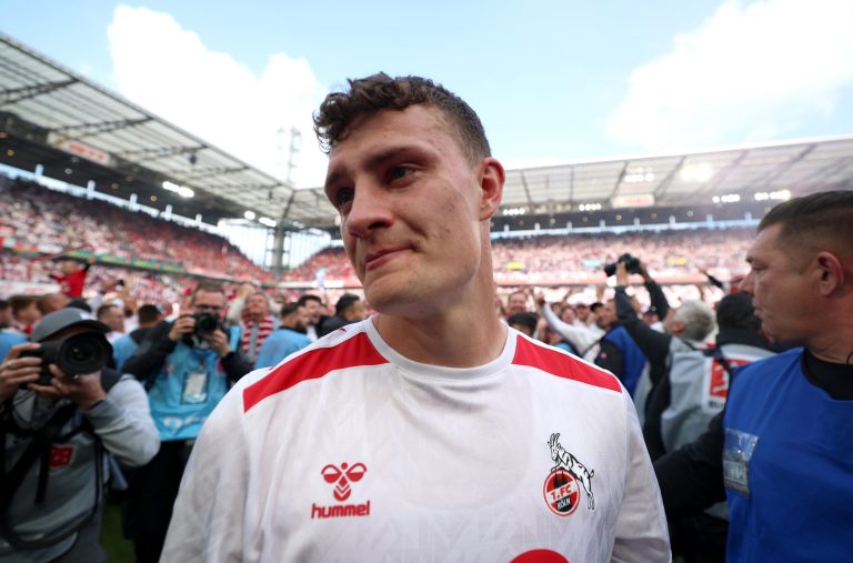 Großes Zeichen der Erneuerung: 1. FC Köln gibt Eric Martel langfristige Vertragsverlängerung mit Gehaltserhöhung