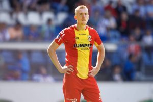 Eilmeldung: Isac Lidberg ist bereit, auf £109.200 zu verzichten, um im Rahmen eines ablösefreien Wechsels zum 1. FC Köln zu wechseln