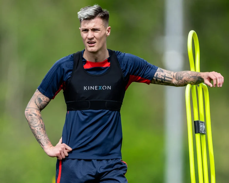 Schlechte Nachrichten bei RB Leipzig: Benjamin Šeško nach belastendem Vorfall traumatisiert