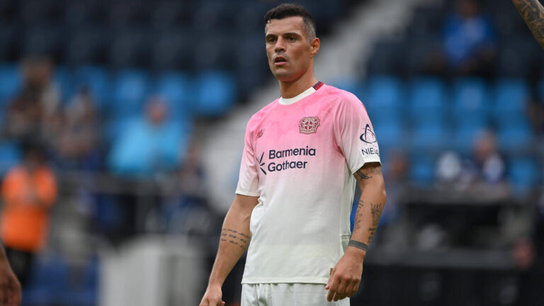 Neuanfang: Amine Adli rückt nach dem Abgang von Granit Xhaka fest in den Profikader von Bayer Leverkusen auf